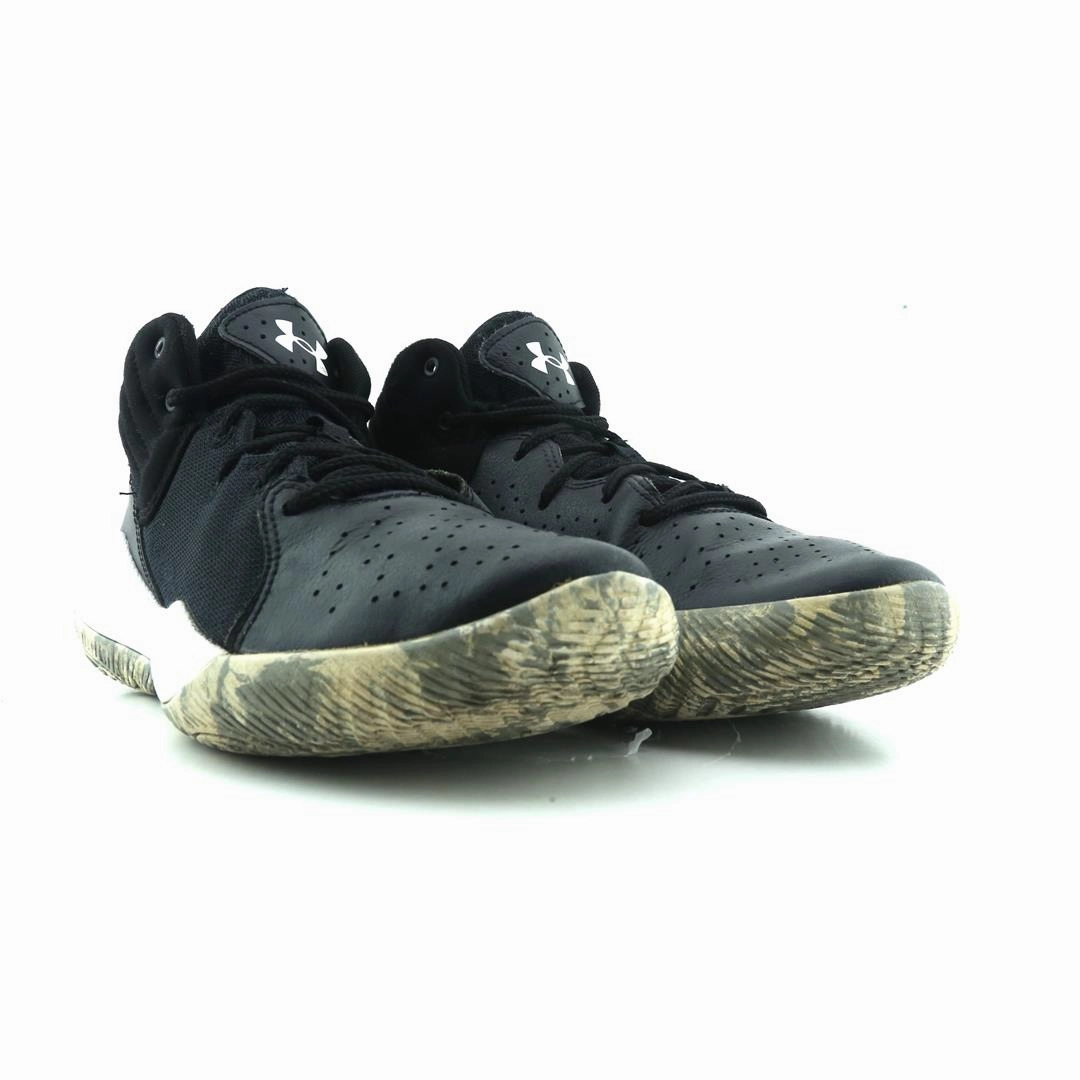 UNDER ARMOUR GRADE SCHOOL JET '21 Under Armour sport shoe shots