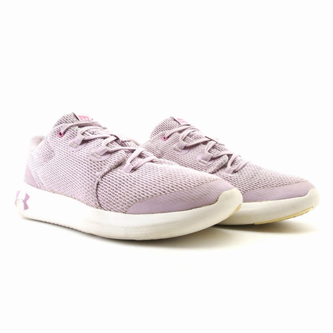 UNDER ARMOUR GS RIPPLE 2.0 Under Armour trainer close-ups