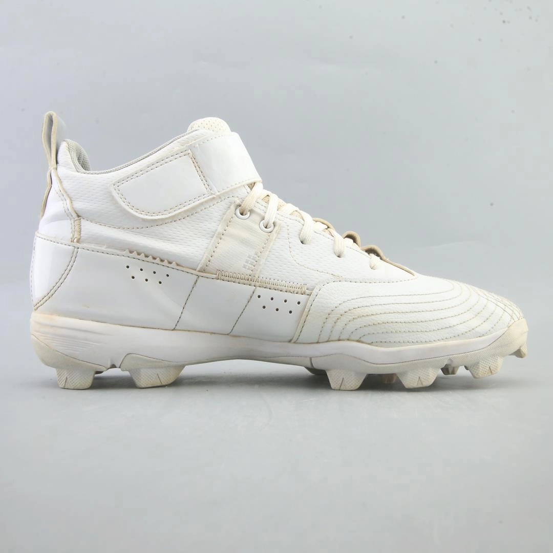 UNDER ARMOUR HARPER 7 MID Under Armour sport shoe shots