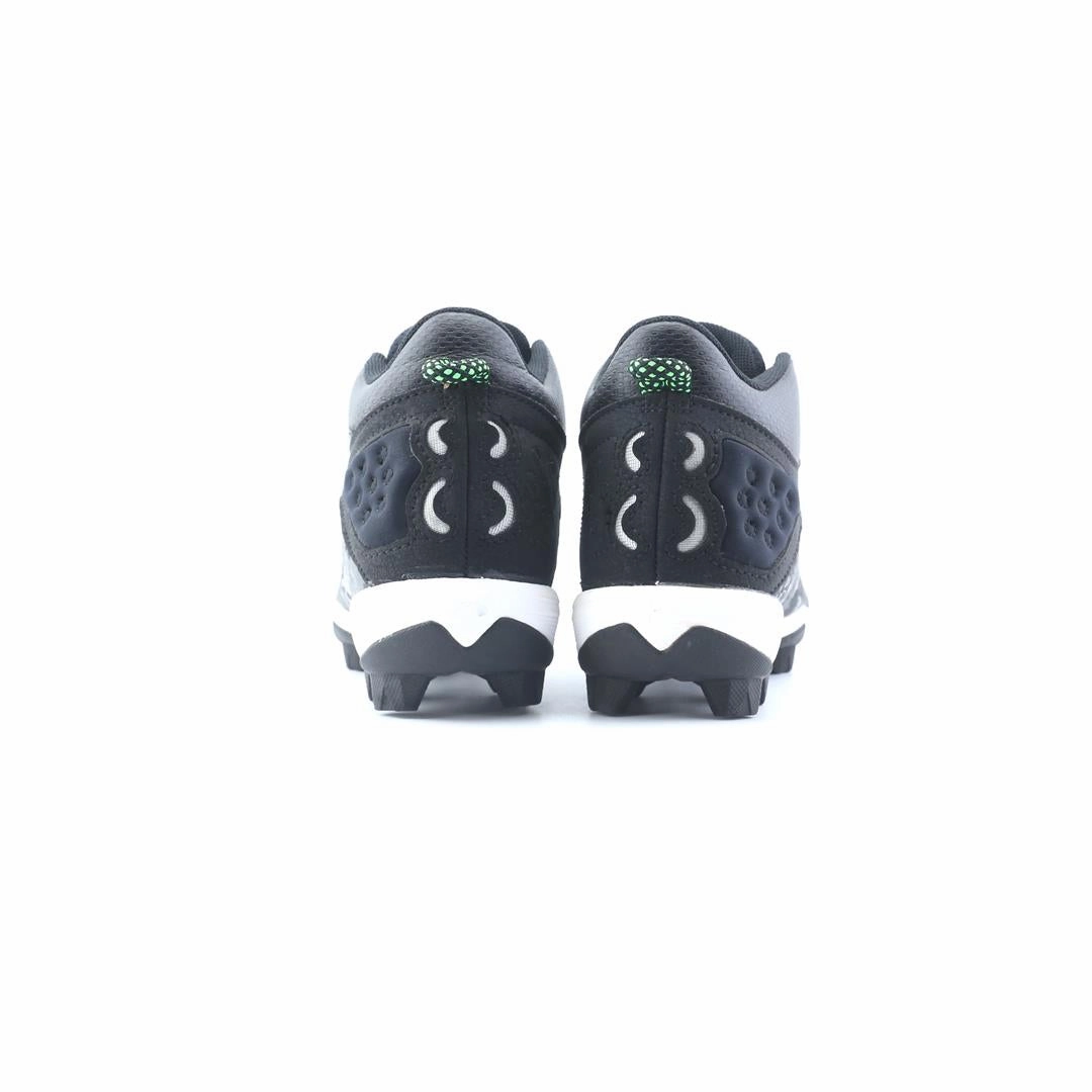 UNDER ARMOUR HARPER 8 MID TPU Under Armour performance footwear