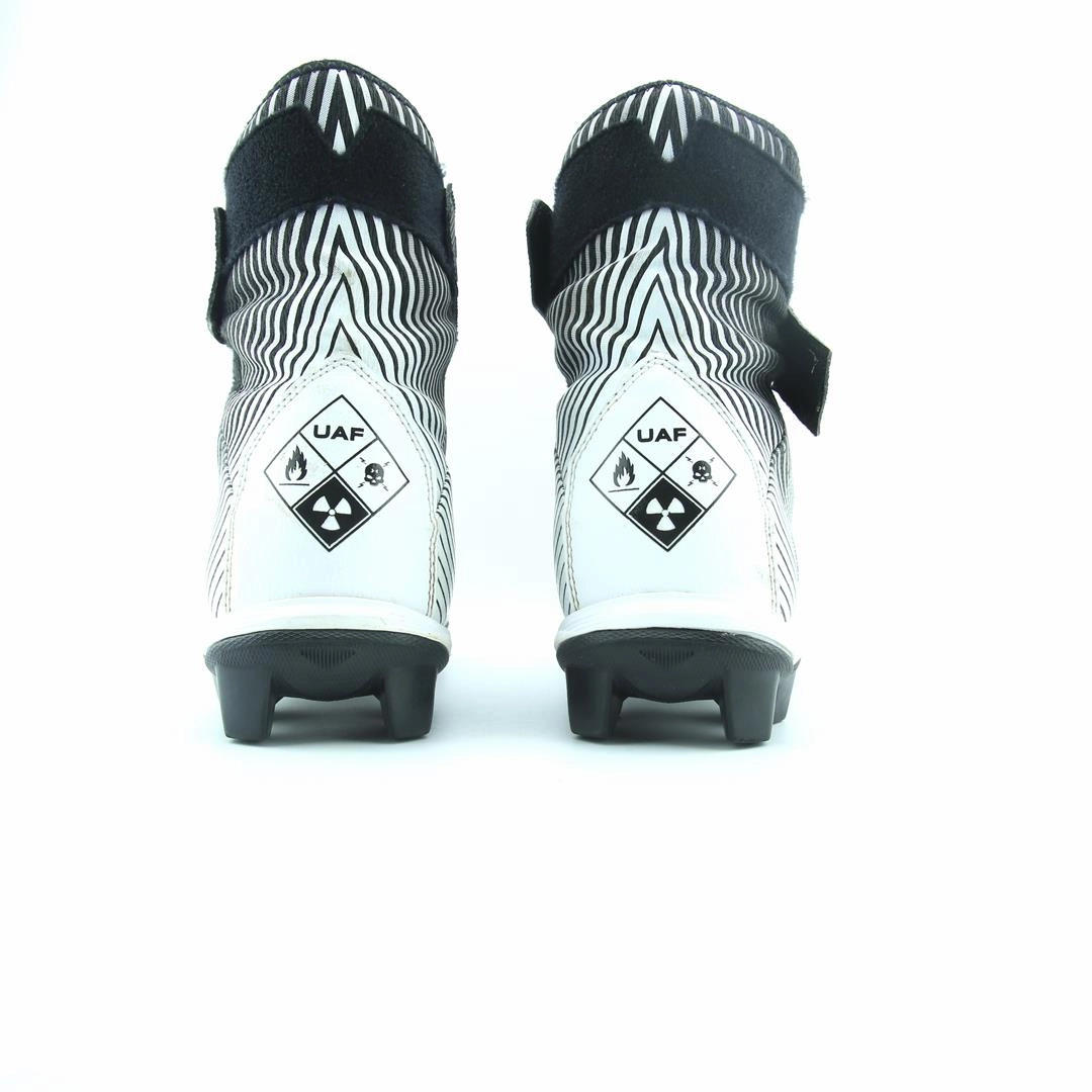 UNDER ARMOUR HIGHLIGHT FRANCHISE Under Armour sport shoe shots
