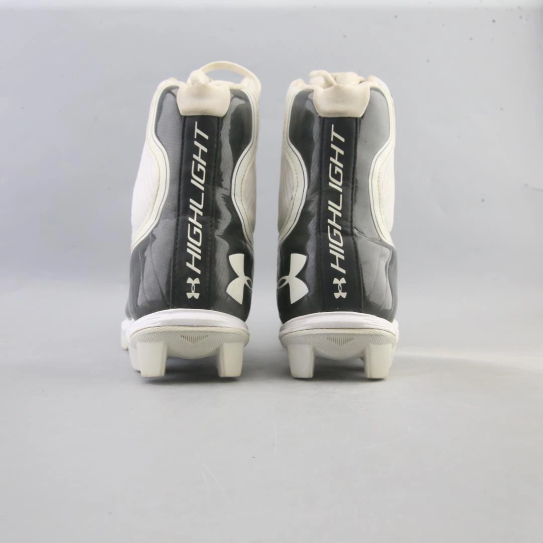 UNDER ARMOUR HIGHLIGHT RM Under Armour trainer close-ups