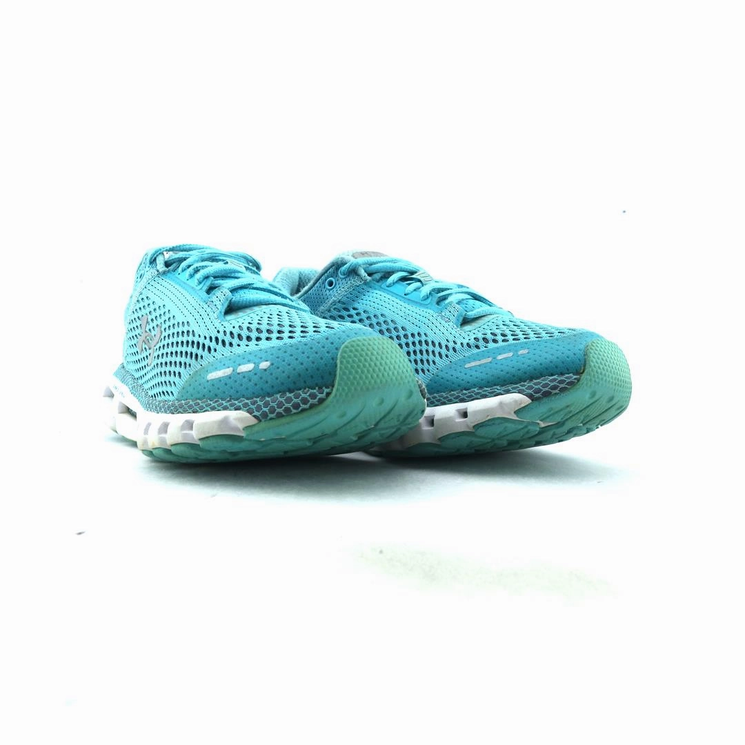 UNDER ARMOUR HOVER INFINITE Under Armour sport shoe shots