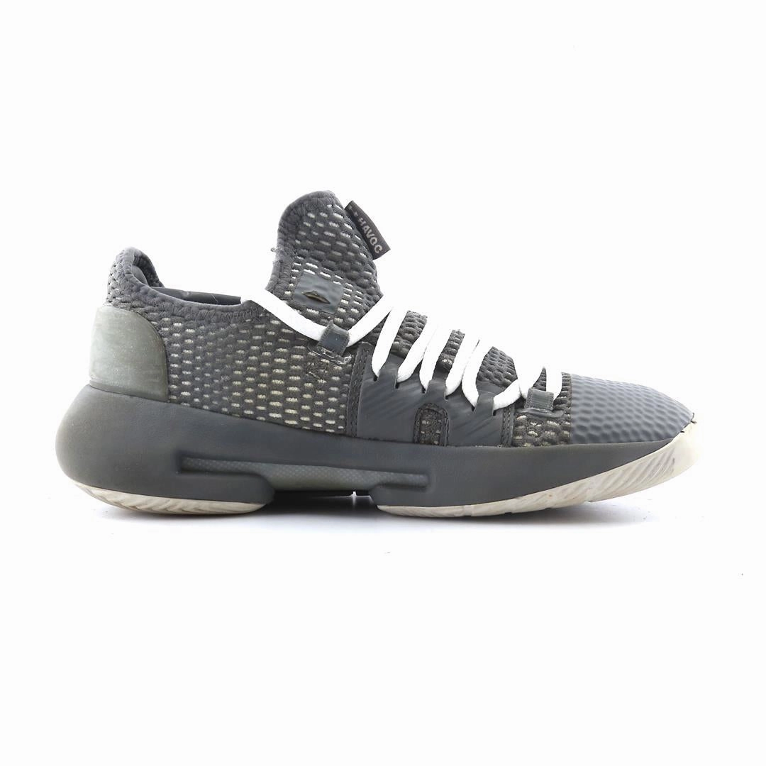 UNDER ARMOUR HOVR HAVOC LOW Under Armour trainer close-ups