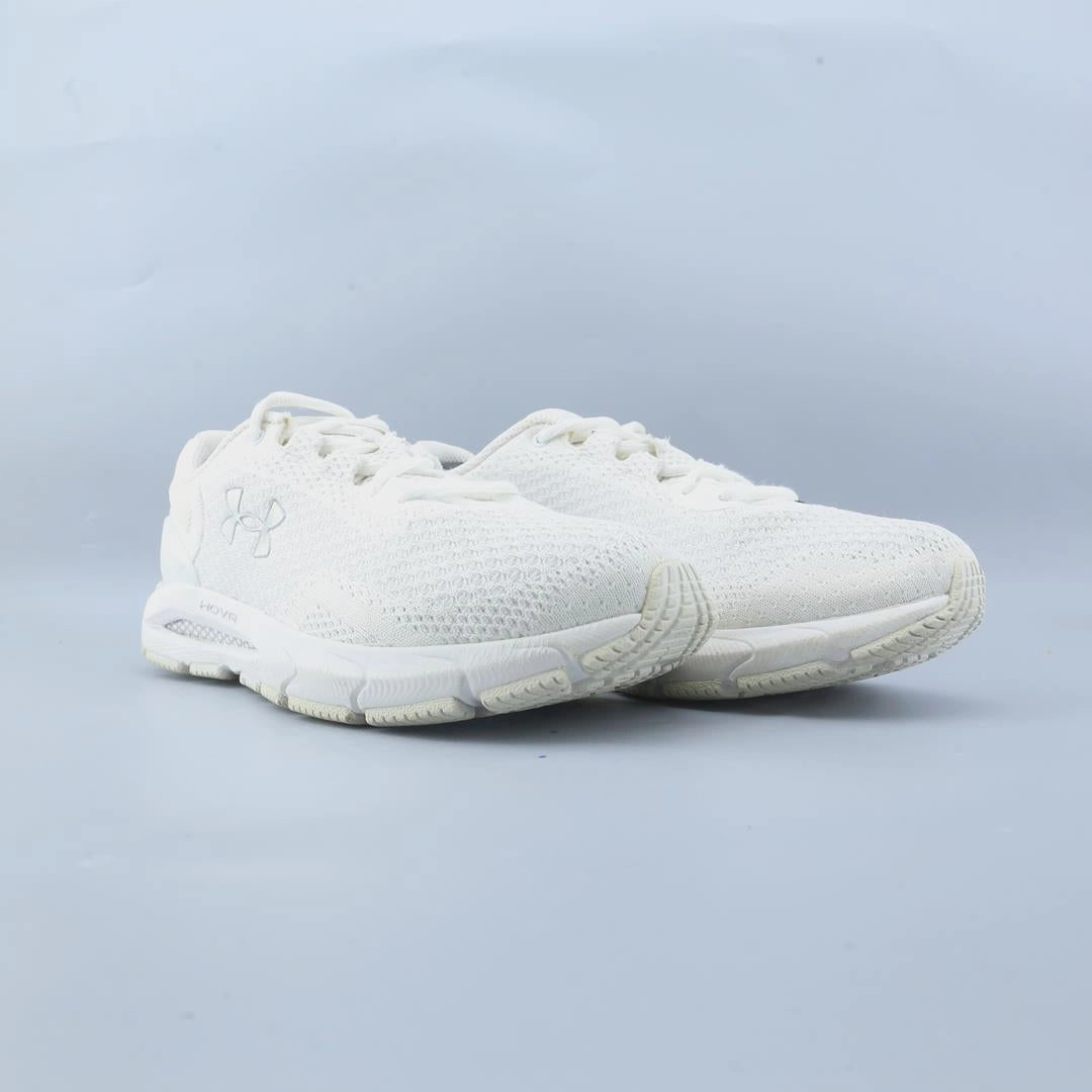 UNDER ARMOUR HOVR INTAKE 6 Under Armour sport shoe shots