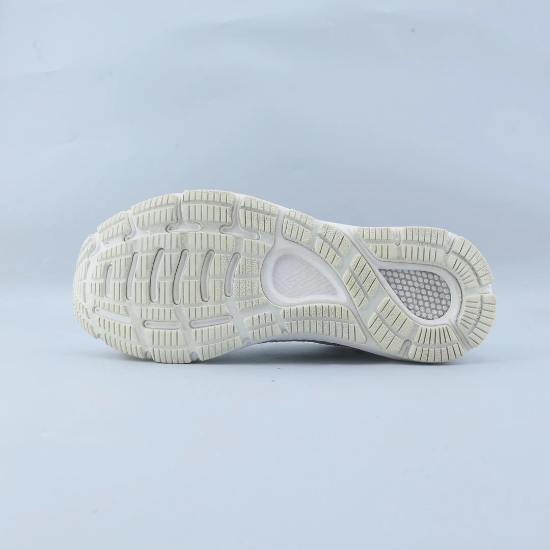 UNDER ARMOUR HOVR INTAKE 6 Under Armour sport shoe shots