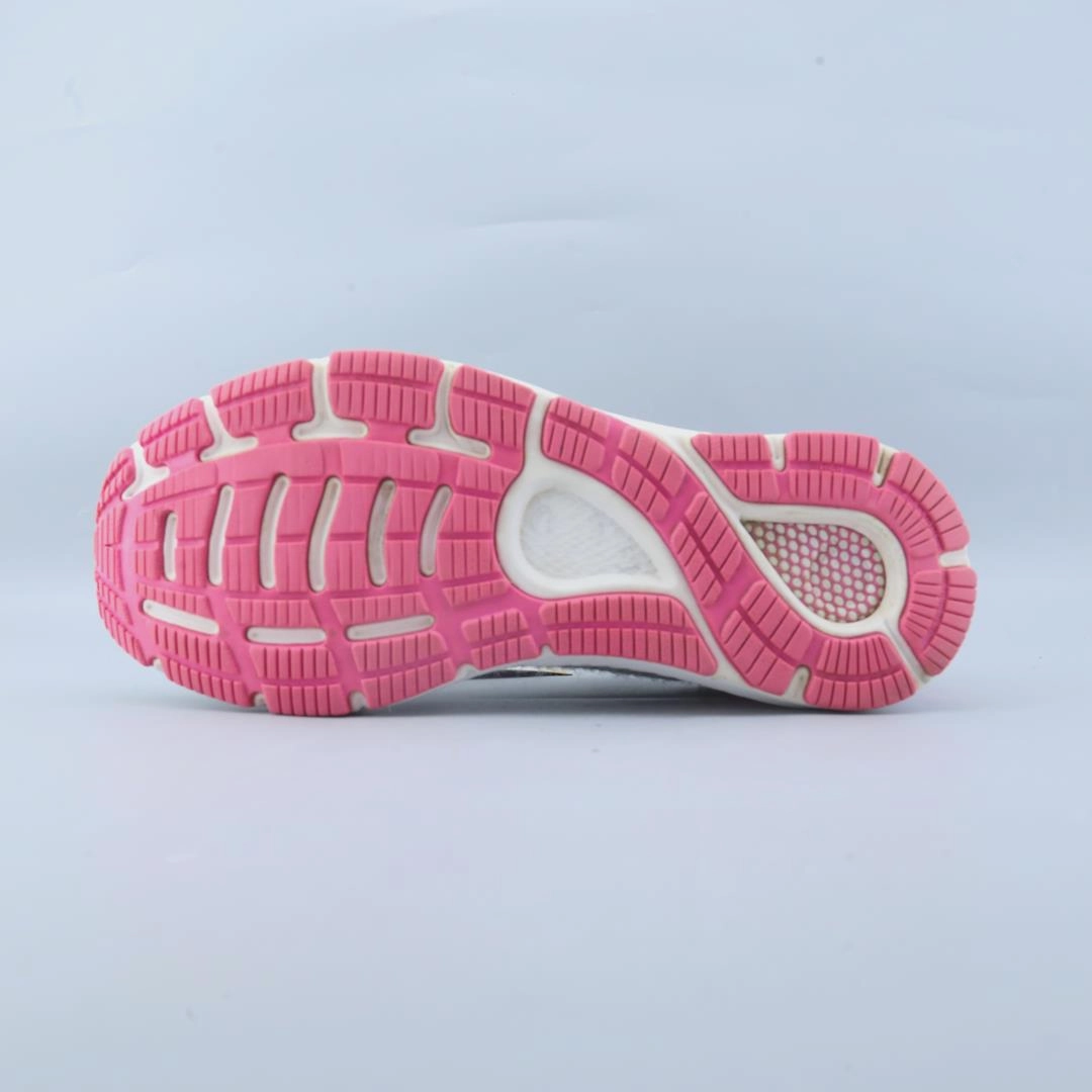 UNDER ARMOUR HOVR INTAKE 6 Under Armour sport shoe shots