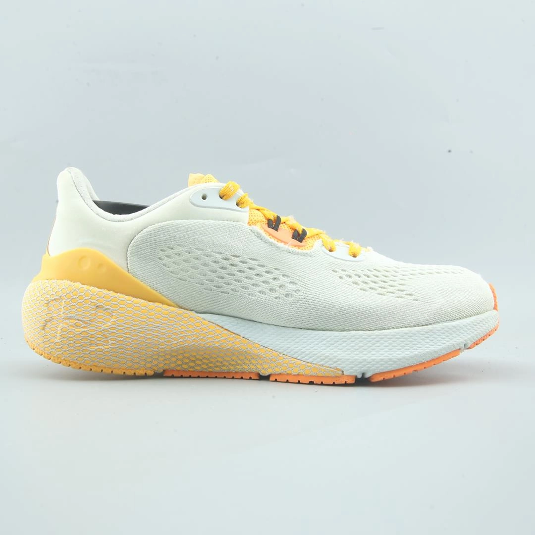 UNDER ARMOUR HOVR MACHINA 3 Under Armour sport shoe shots