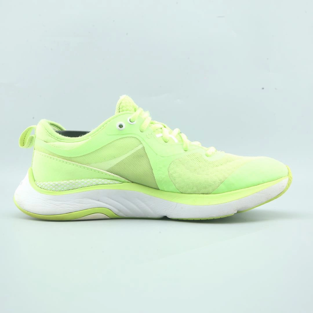 UNDER ARMOUR HOVR OMNIA Under Armour sport shoe shots