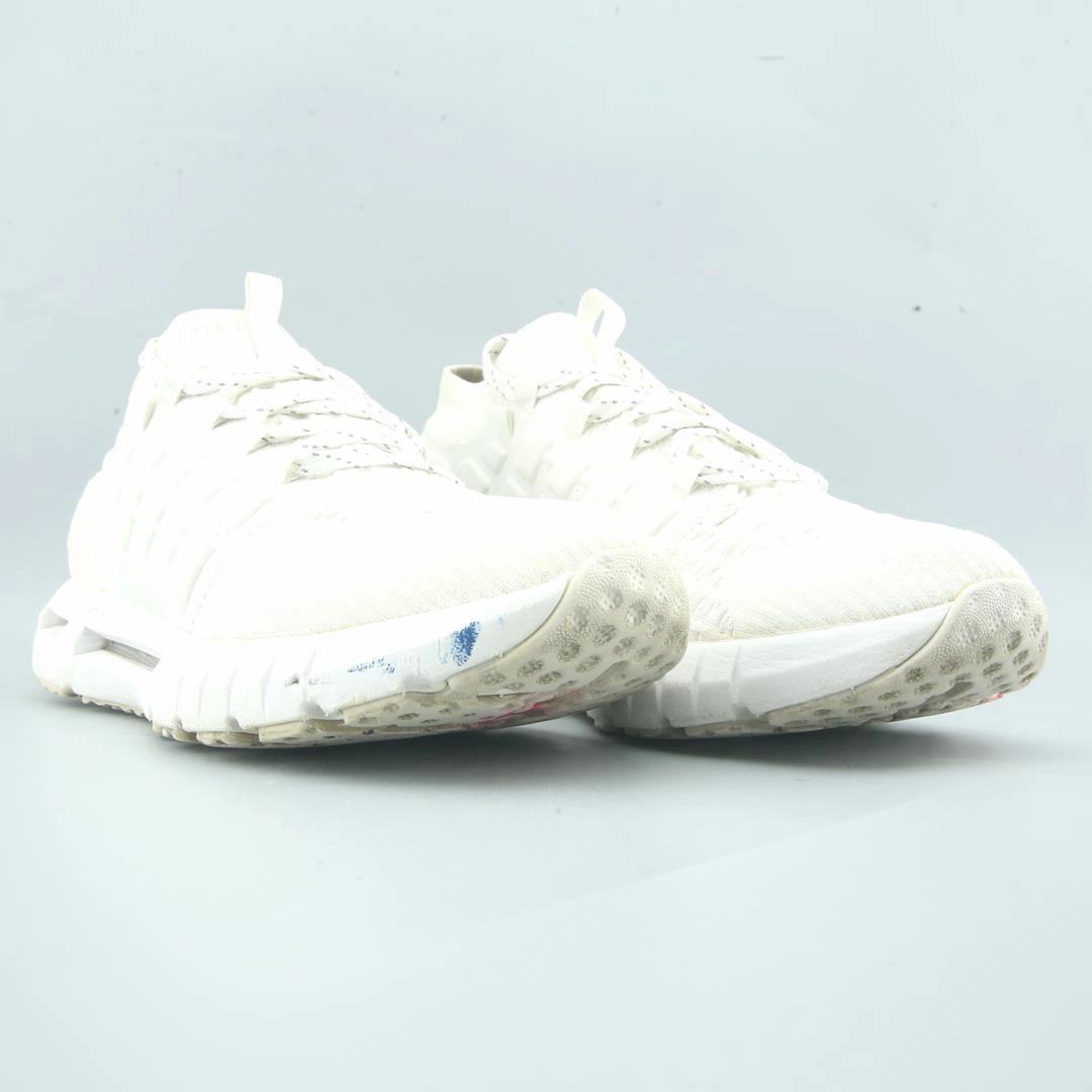 UNDER ARMOUR HOVR PHANTOM CT Under Armour sport shoe shots