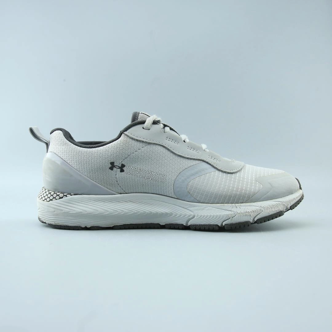 UNDER ARMOUR HOVR SONIC SE Under Armour sport shoe shots