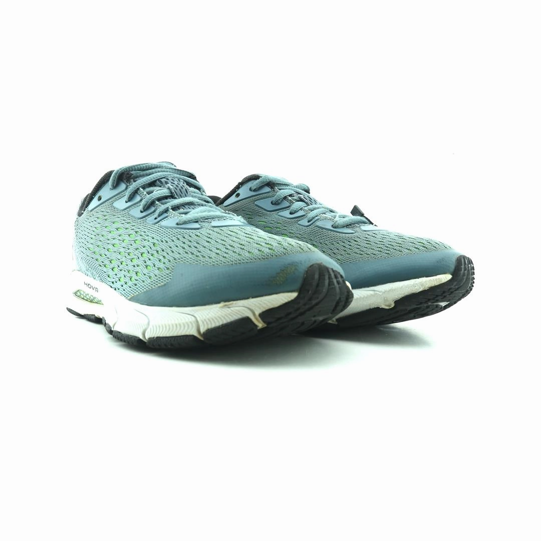 UNDER ARMOUR HOVR SONIC Under Armour sport shoe shots