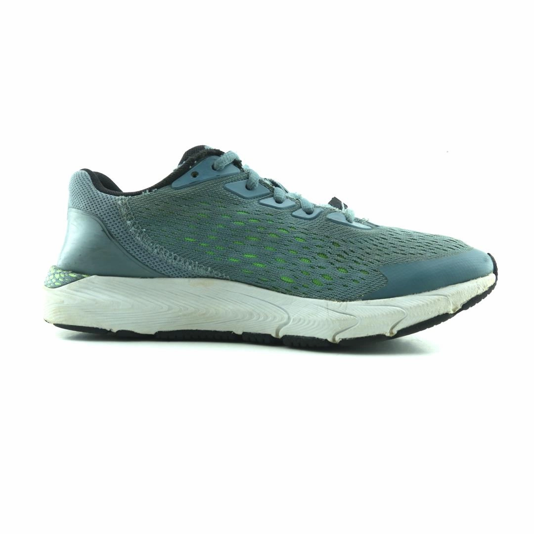 UNDER ARMOUR HOVR SONIC Under Armour sport shoe shots
