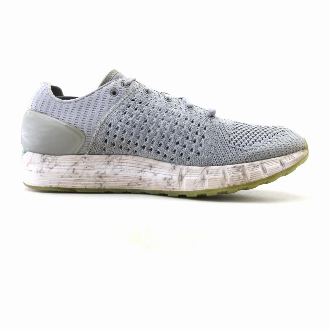 UNDER ARMOUR HOVR SONIC Under Armour trainer close-ups