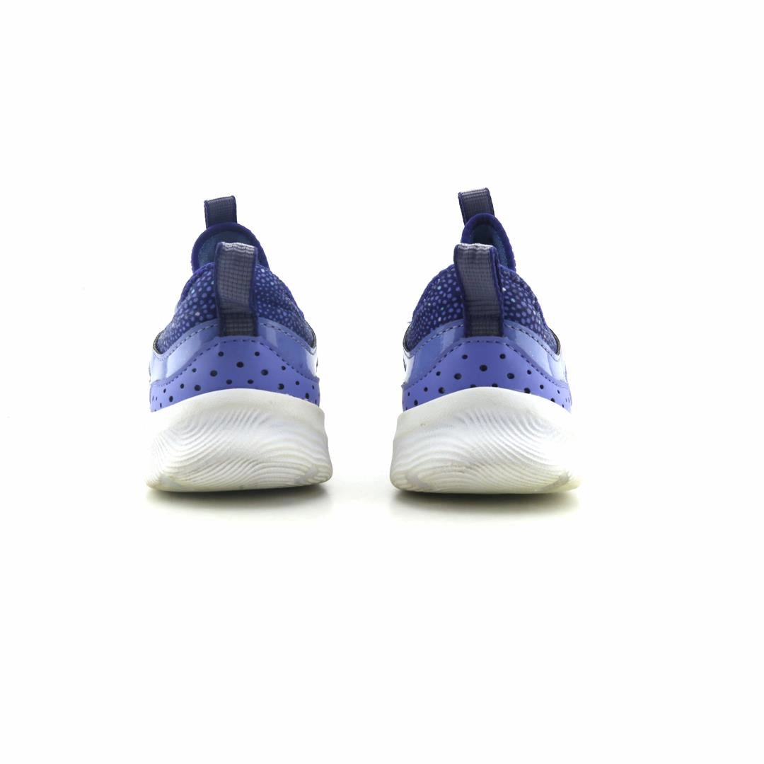 UNDER ARMOUR INFINITY 2.0 Under Armour sport shoe shots