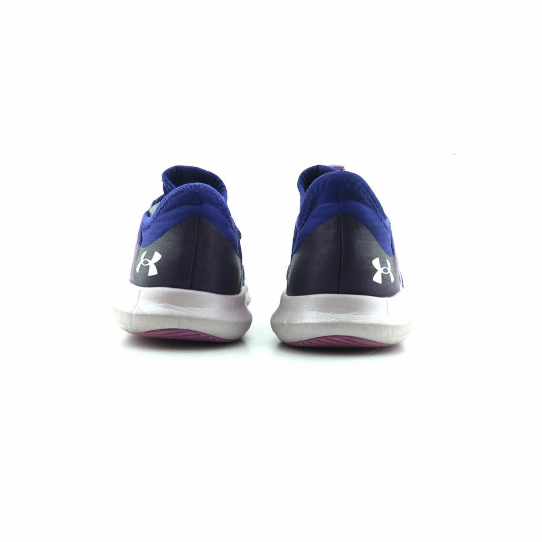 UNDER ARMOUR  INFINITY 3 Under Armour sport shoe shots