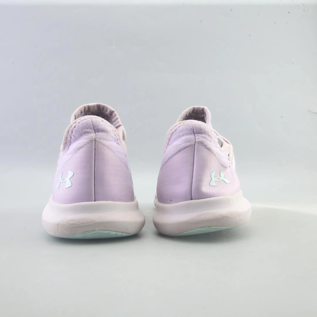 UNDER ARMOUR INFINITY 3 Under Armour trainer close-ups