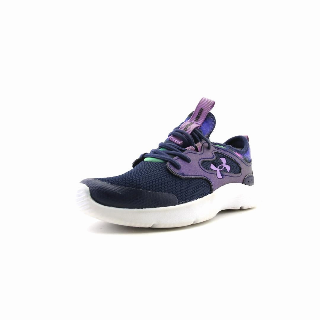 UNDER ARMOUR  INFINITY JUNIOR Under Armour trainer close-ups