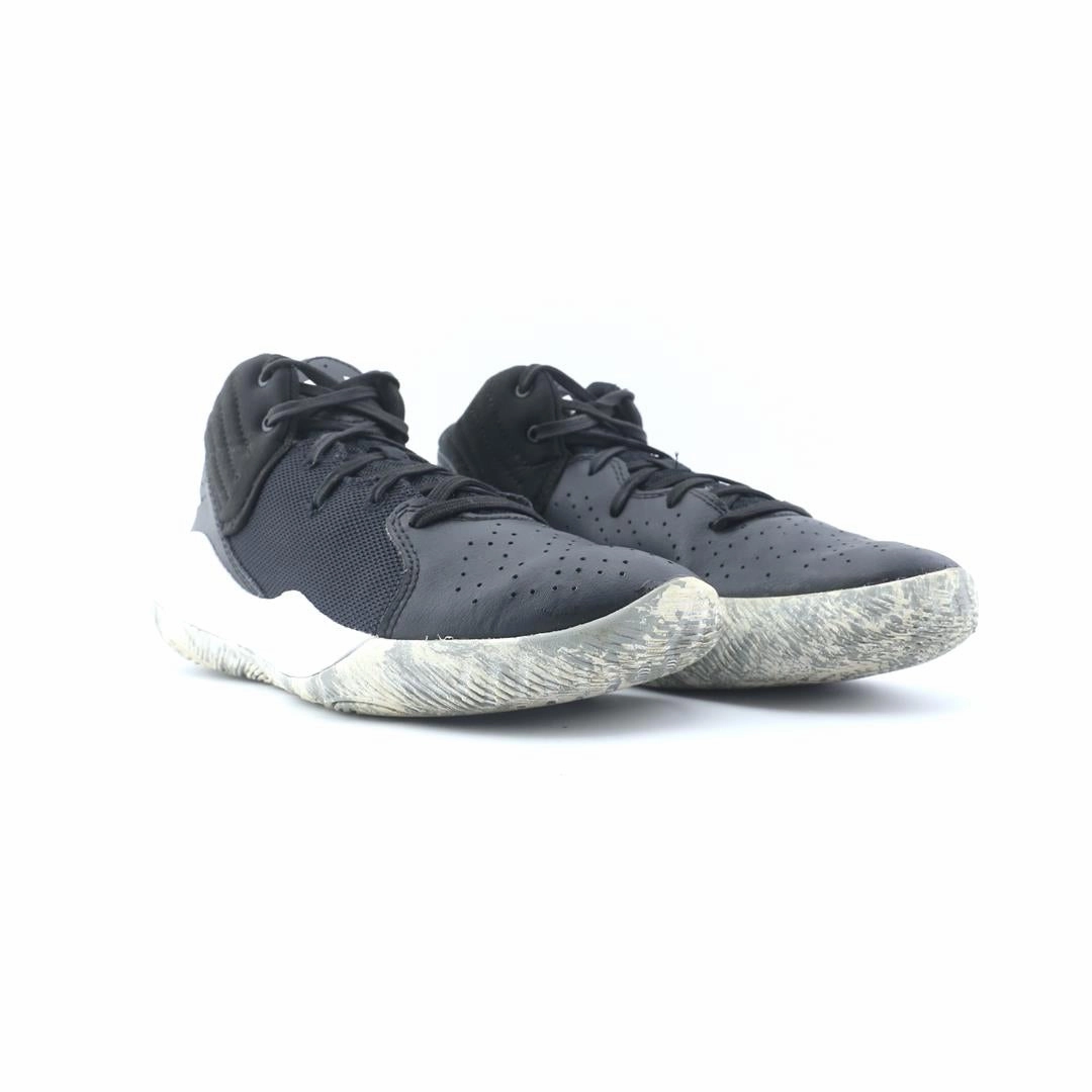 UNDER ARMOUR JET 21 Under Armour performance footwear