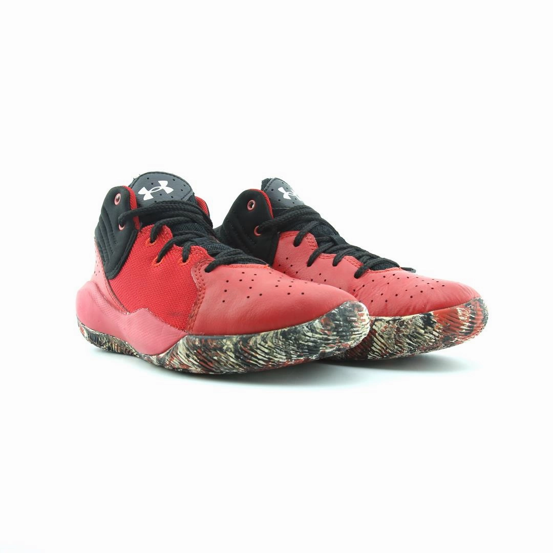 UNDER ARMOUR JET 21 Under Armour sport shoe shots
