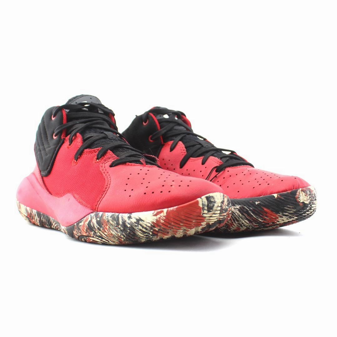 UNDER ARMOUR JET '21 Under Armour sport shoe shots