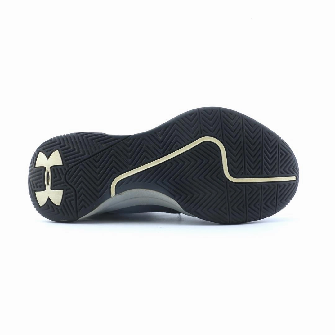 UNDER ARMOUR JET MID Under Armour sport shoe shots