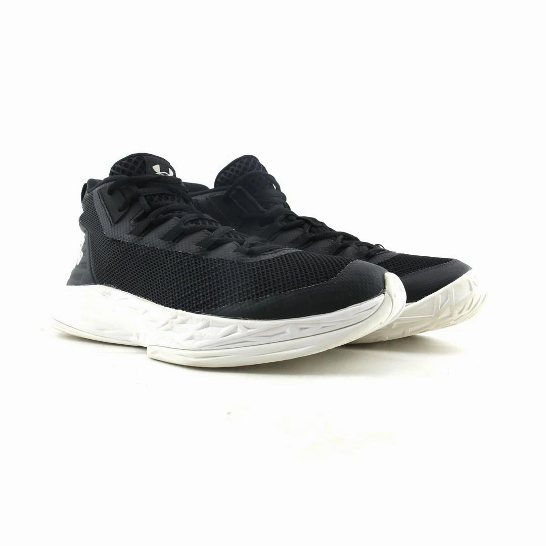 UNDER ARMOUR JET MID Under Armour trainer close-ups