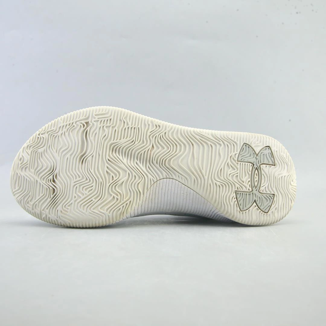 UNDER ARMOUR JET Under Armour sport shoe shots