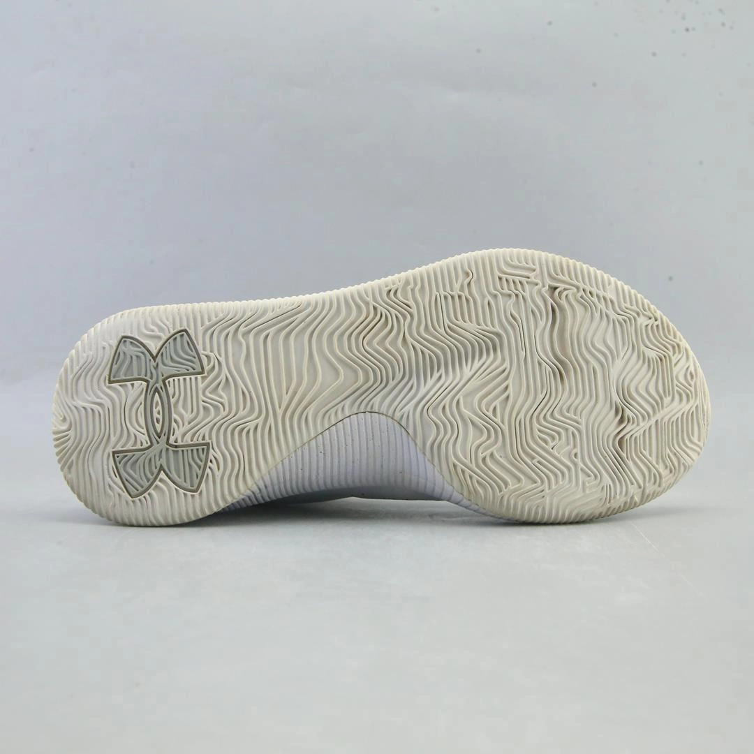 UNDER ARMOUR JET Under Armour sport shoe shots