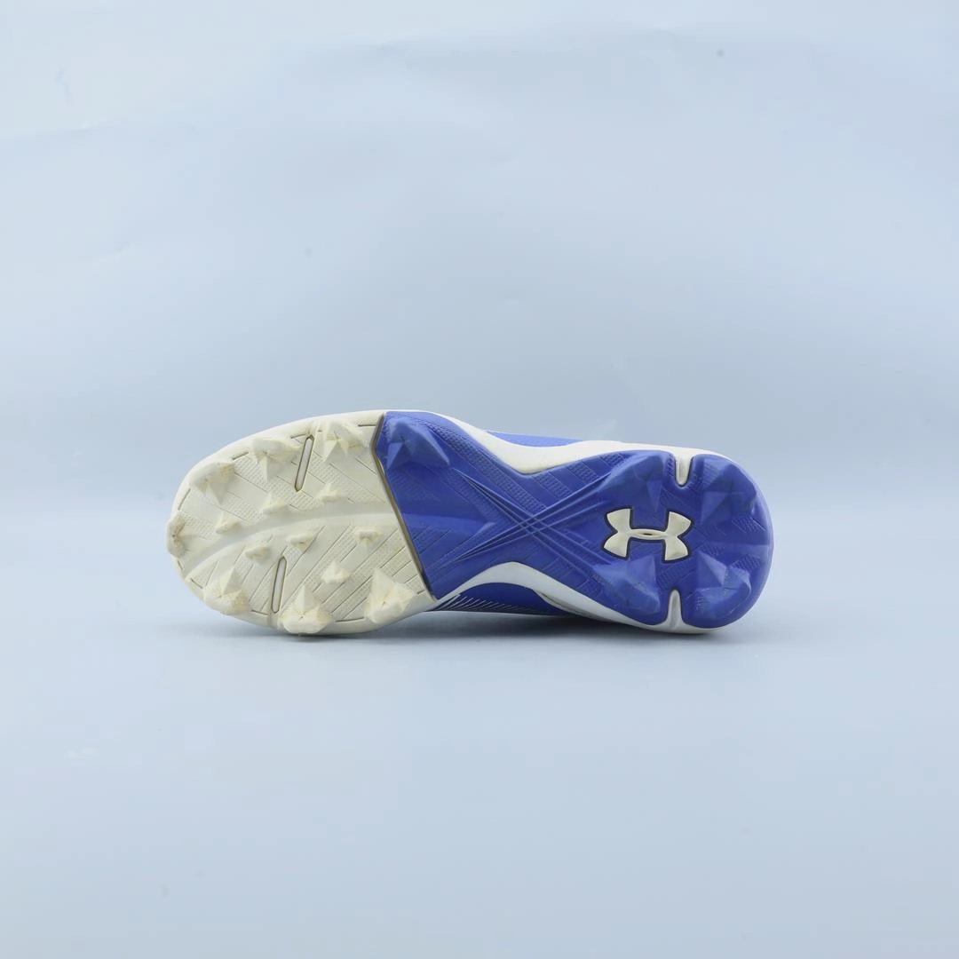 UNDER ARMOUR LEADOFF LOW RM Under Armour sport shoe shots