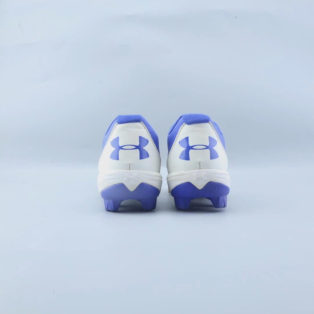 UNDER ARMOUR LEADOFF LOW RM Under Armour sport shoe shots