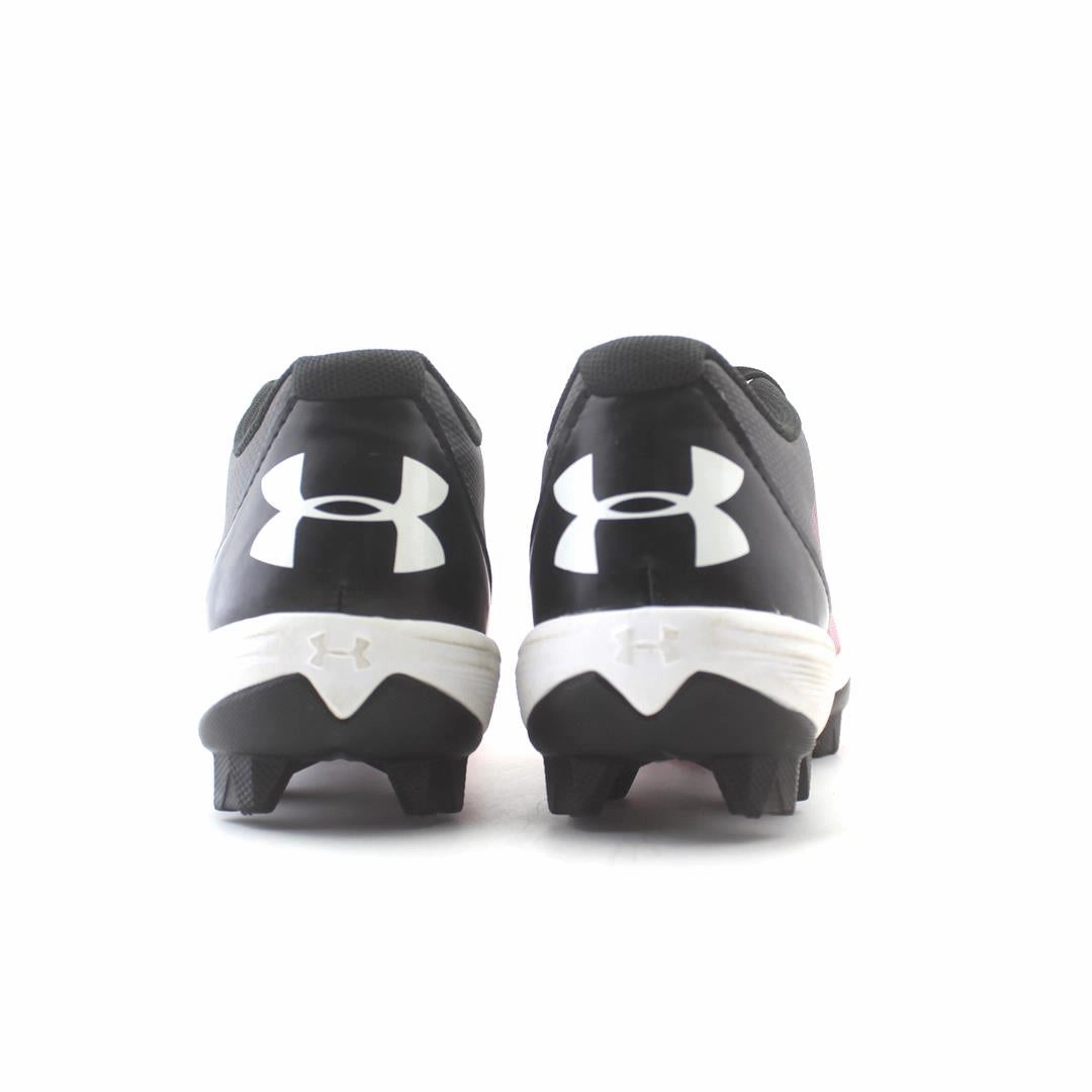 UNDER ARMOUR LEADOFF LOW Under Armour sport shoe shots