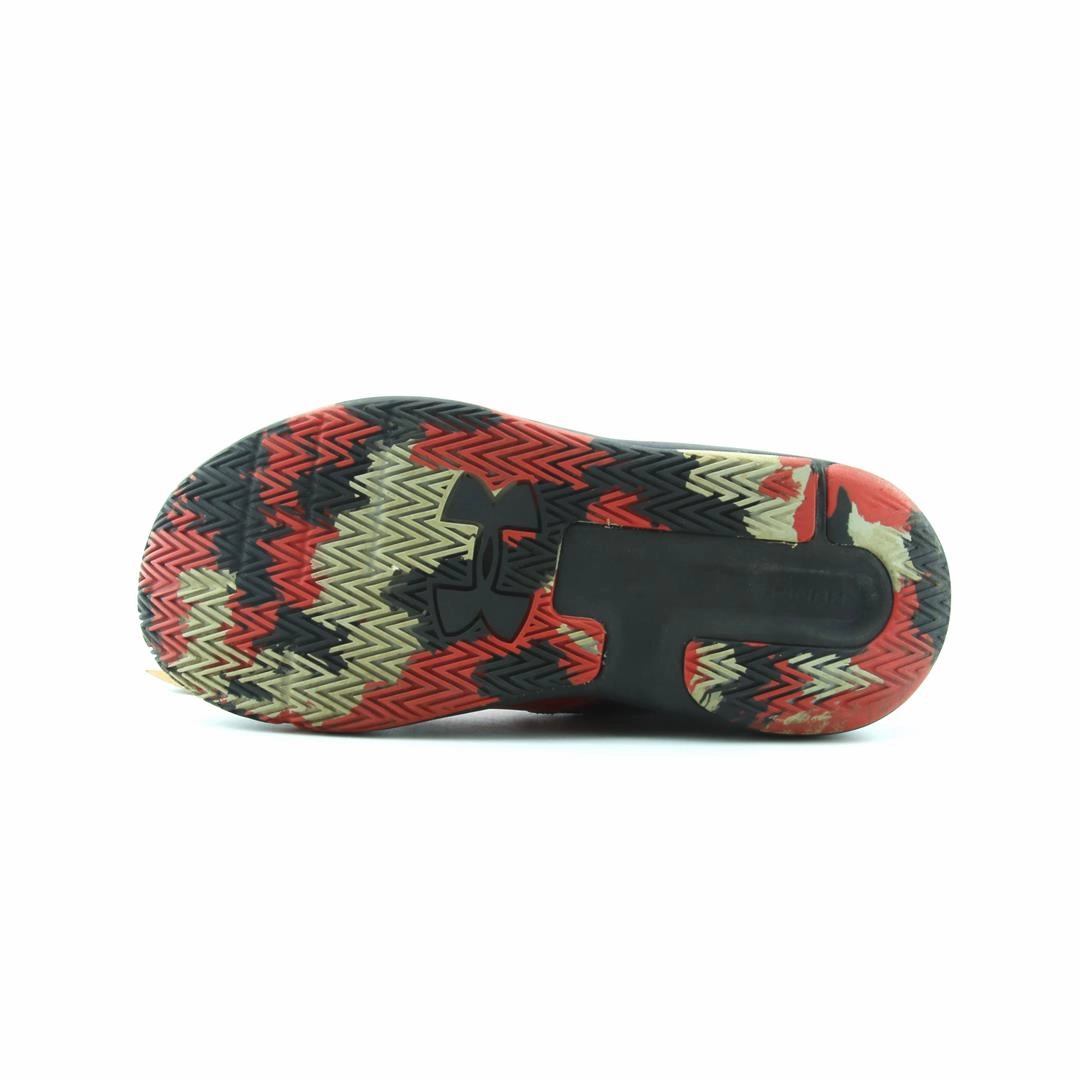 UNDER ARMOUR LOCKDOWN 5 Under Armour sport shoe shots