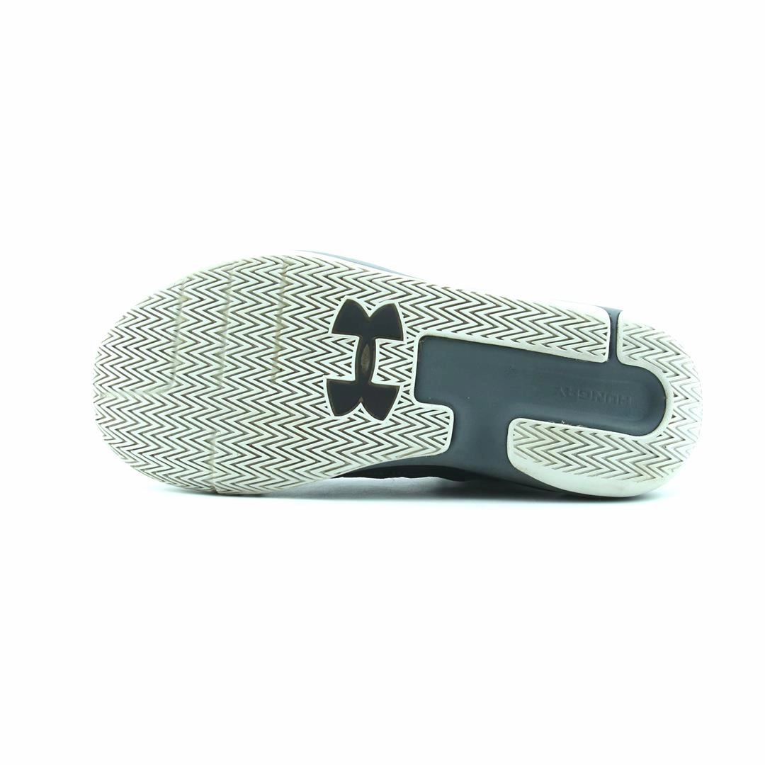 UNDER ARMOUR LOCKDOWN 5 Under Armour sport shoe shots