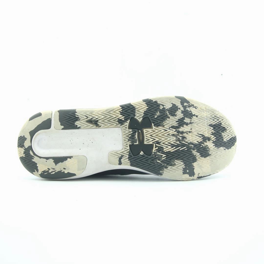 UNDER ARMOUR LOCKDOWN 5 Under Armour sport shoe shots