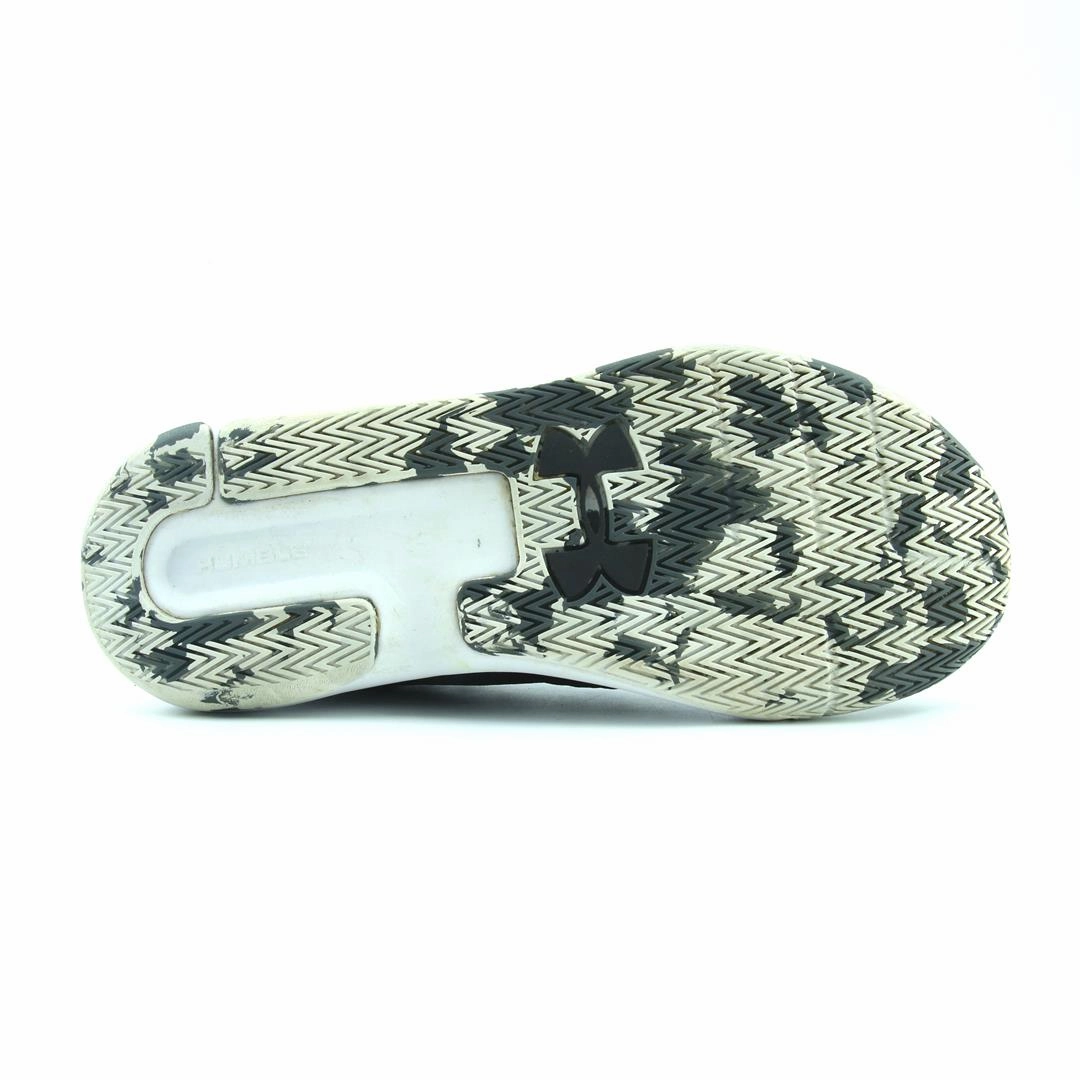 UNDER ARMOUR LOCKDOWN 5 Under Armour sport shoe shots