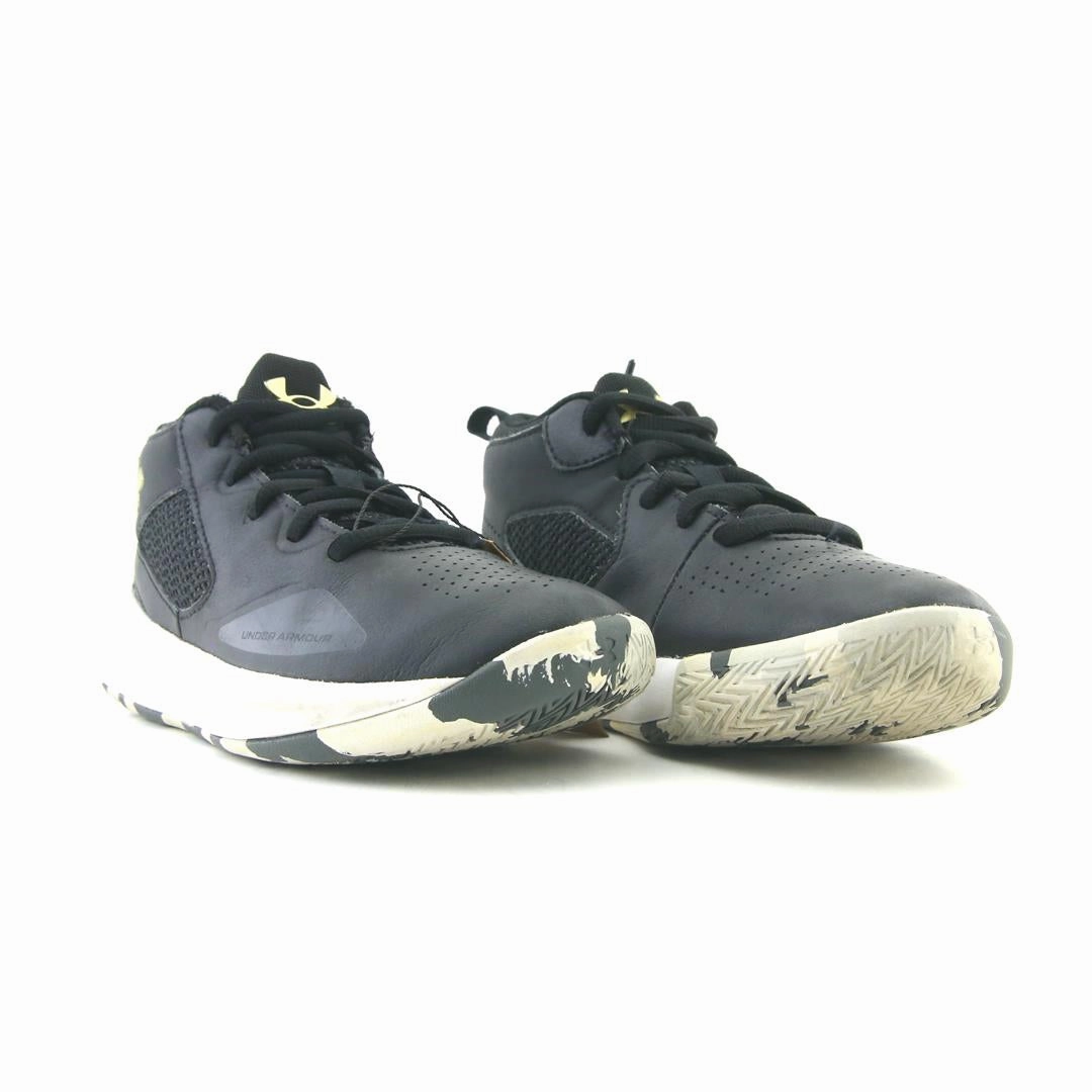 UNDER ARMOUR LOCKDOWN 5 Under Armour sport shoe shots