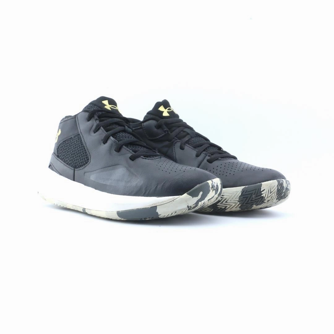 UNDER ARMOUR LOCKDOWN 5 Under Armour sport shoe shots