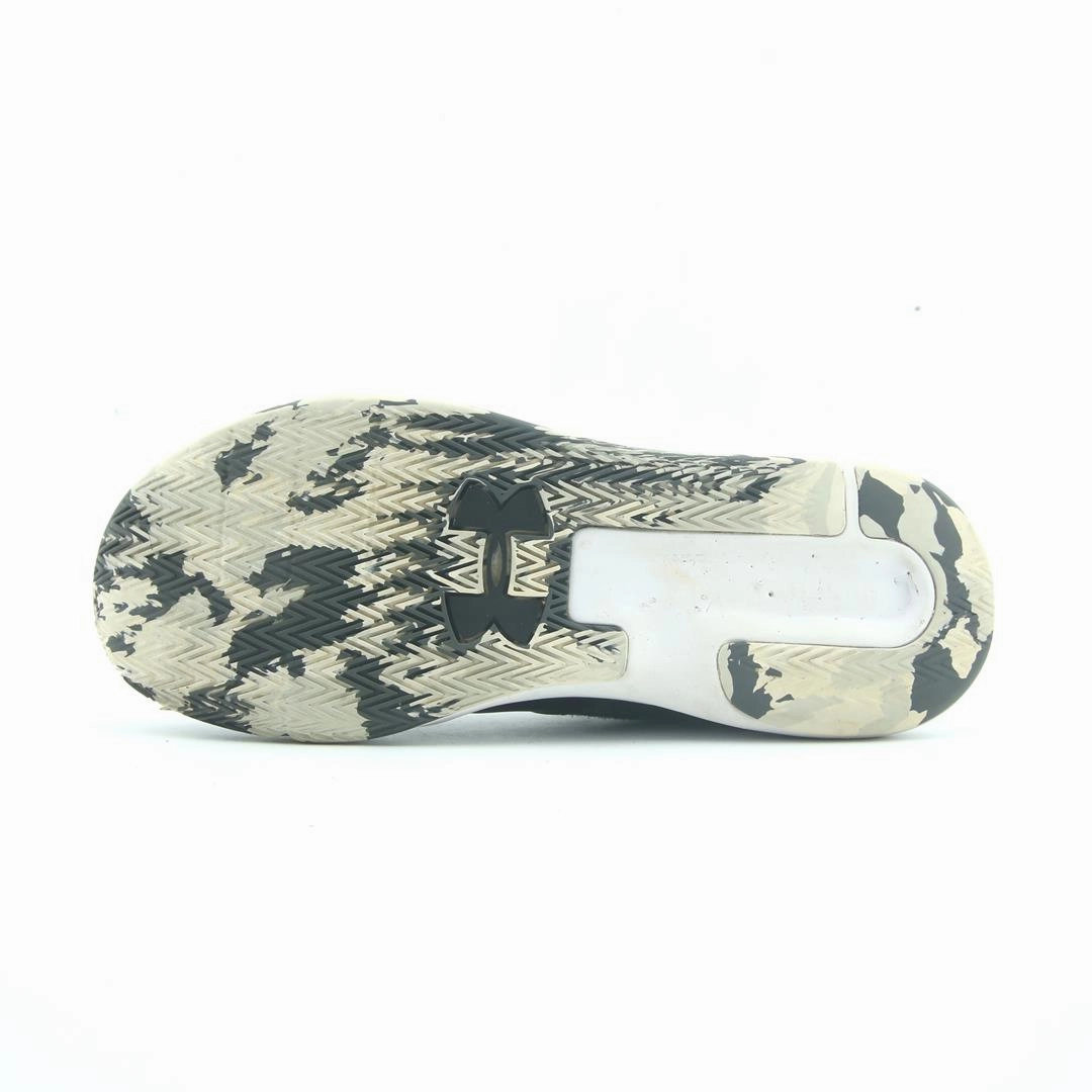 UNDER ARMOUR LOCKDOWN 5 Under Armour sport shoe shots