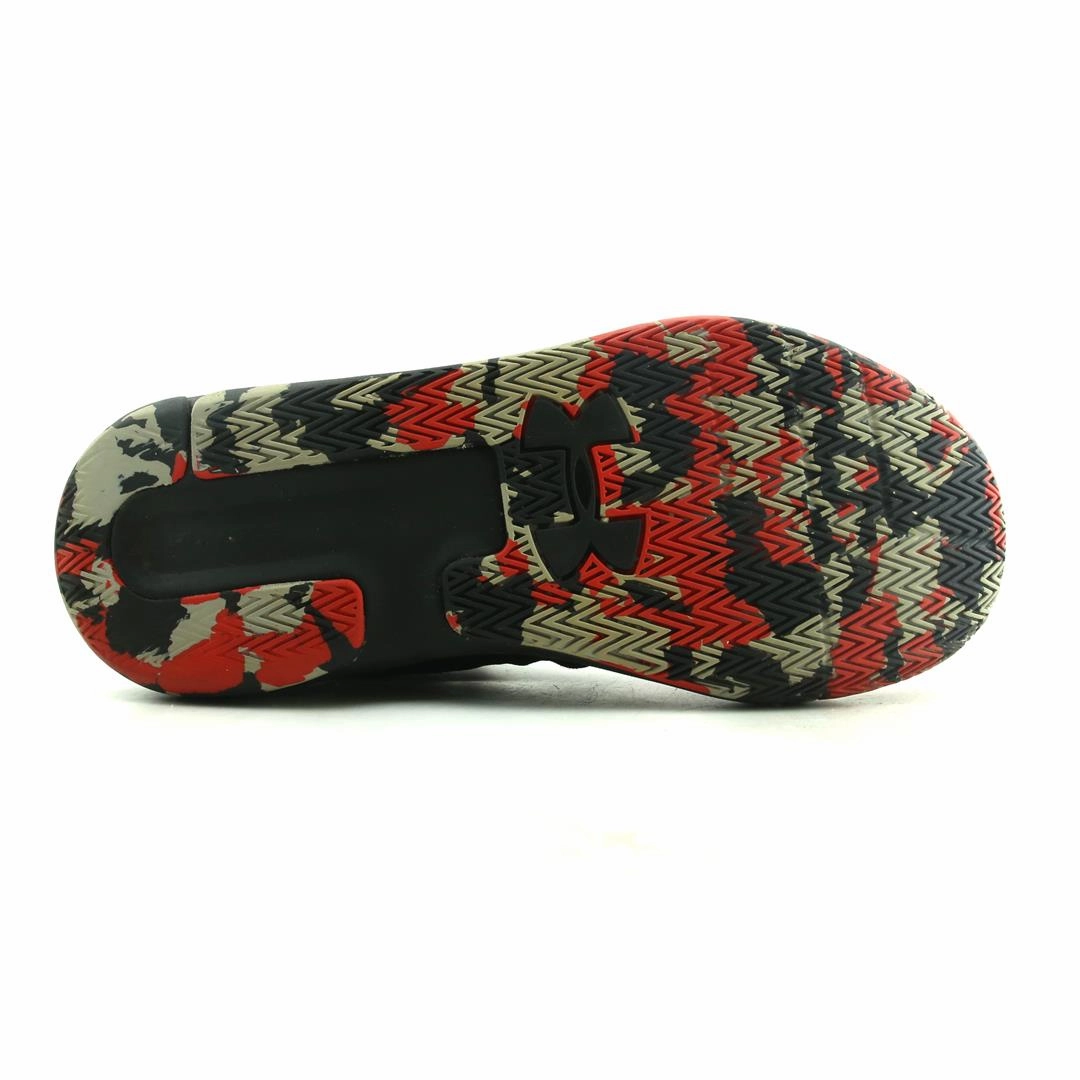UNDER ARMOUR LOCKDOWN 5 Under Armour sport shoe shots
