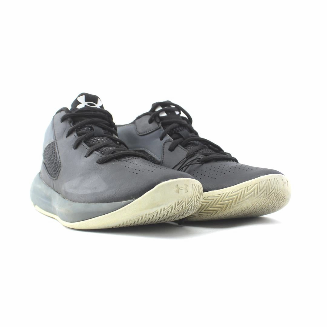 UNDER ARMOUR LOCKDOWN 5 Under Armour trainer close-ups