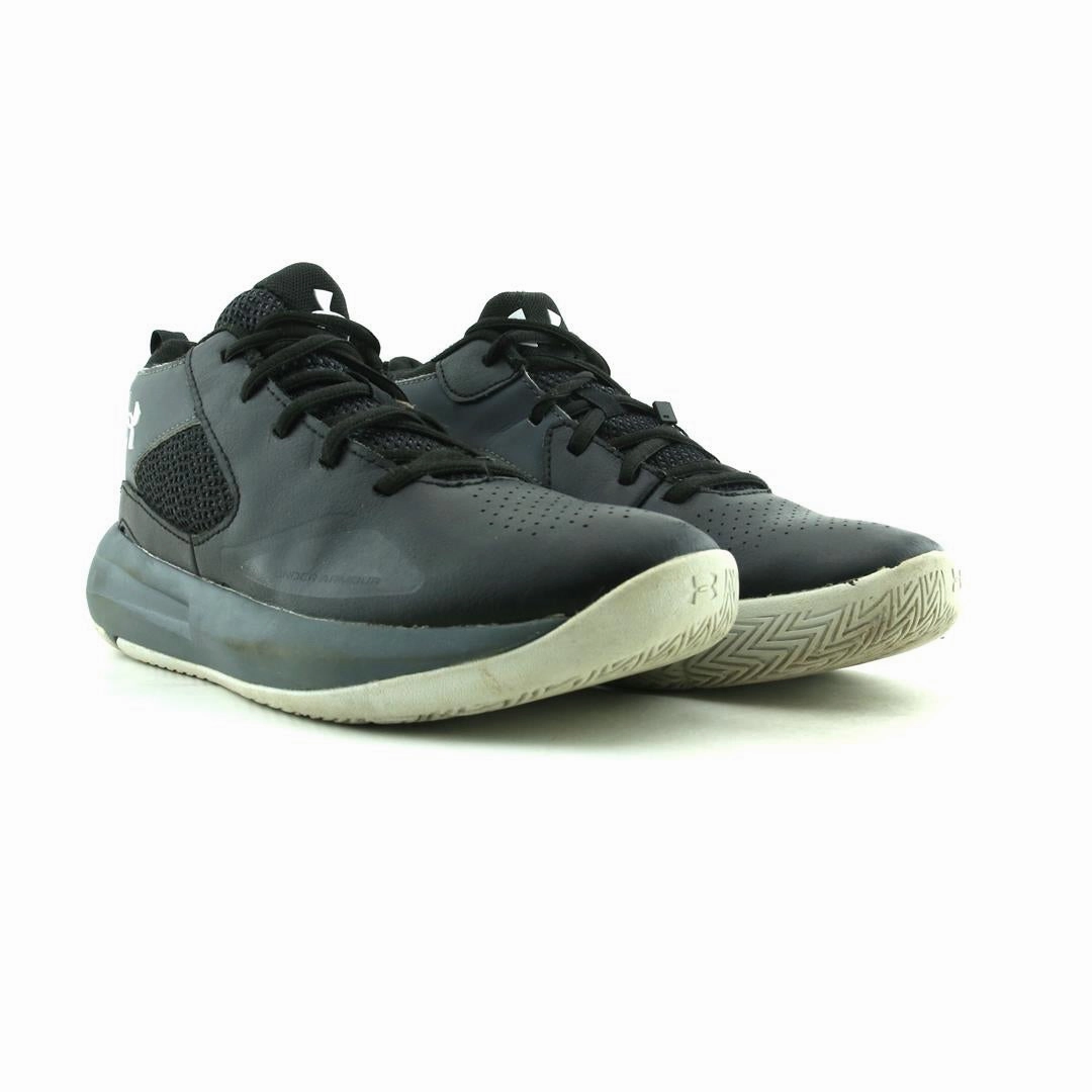 UNDER ARMOUR LOCKDOWN 5 Under Armour trainer close-ups