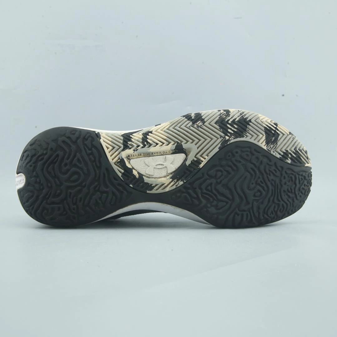 UNDER ARMOUR  LOCKDOWN 6 Under Armour sport shoe shots