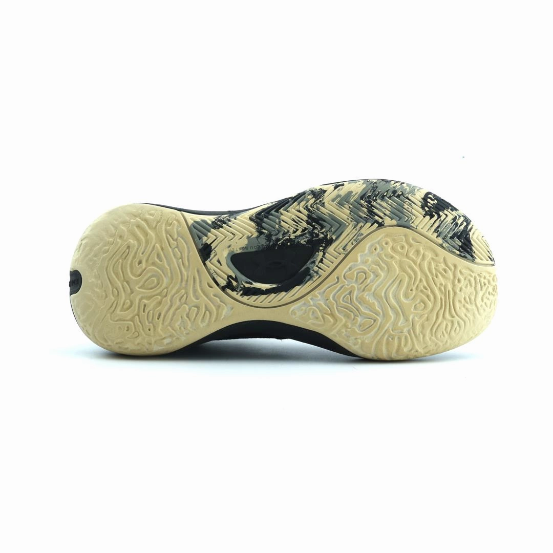 UNDER ARMOUR LOCKDOWN 6 Under Armour sport shoe shots