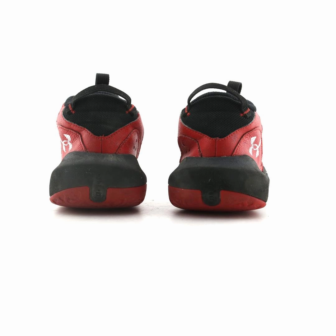 UNDER ARMOUR  LOCKDOWN 6 Under Armour trainer close-ups