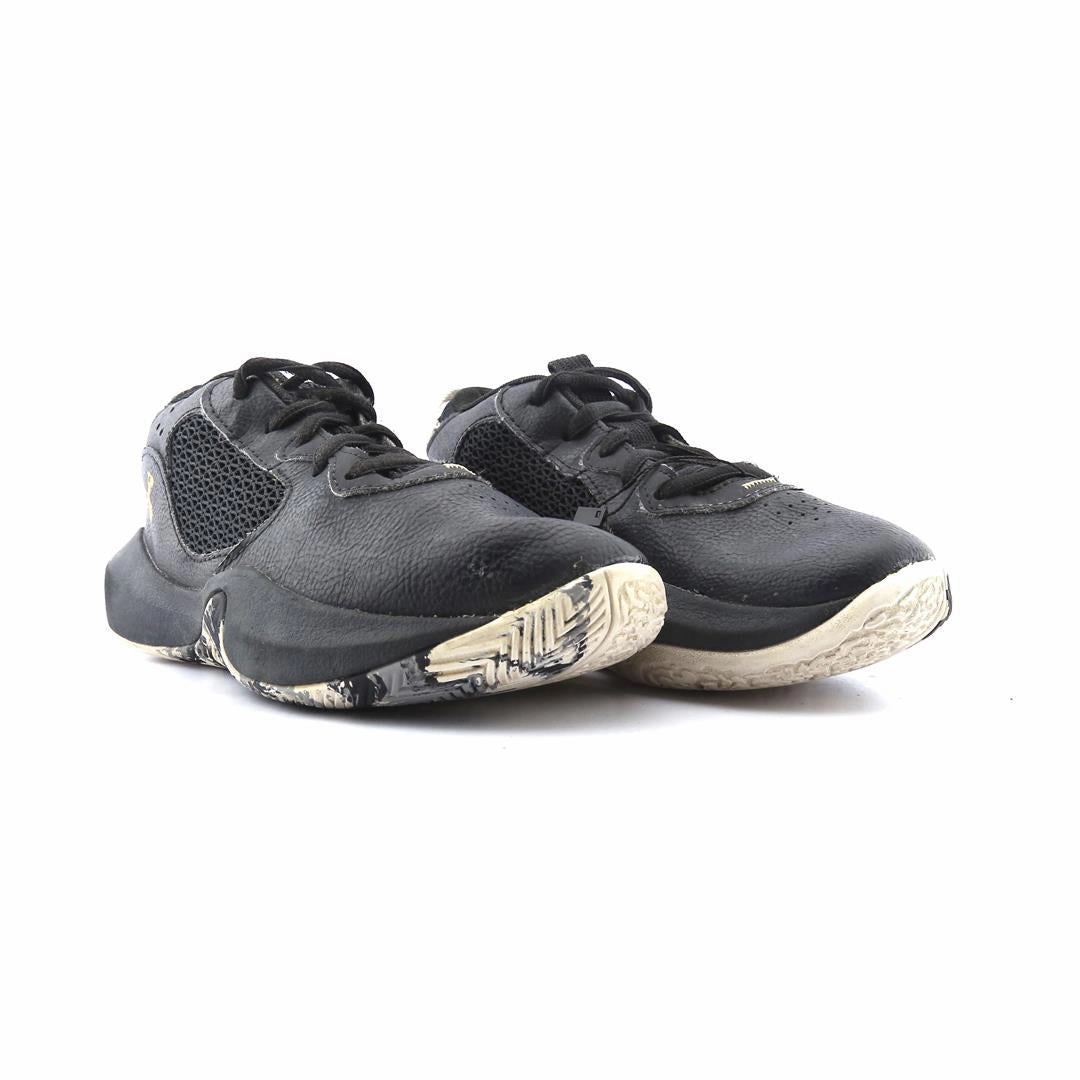 UNDER ARMOUR  LOCKDOWN 6 Under Armour trainer close-ups