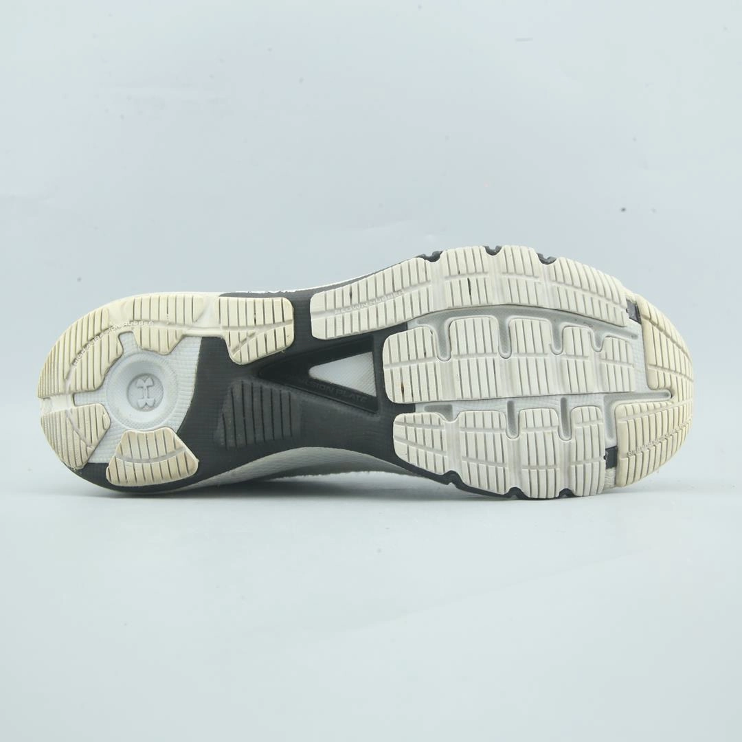 UNDER ARMOUR MACHINNA 2 Under Armour sport shoe shots