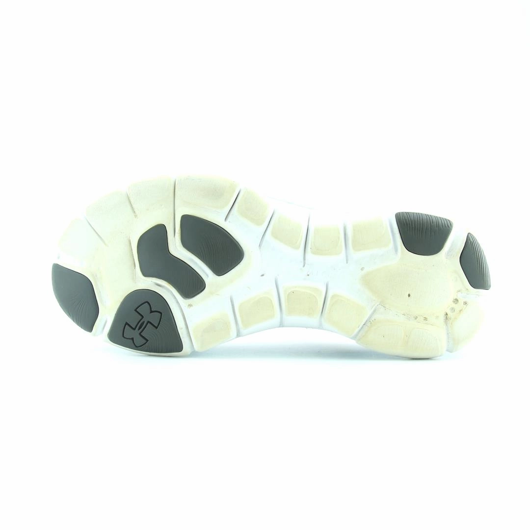 UNDER ARMOUR MICRO G ENGAGE Under Armour sport shoe shots