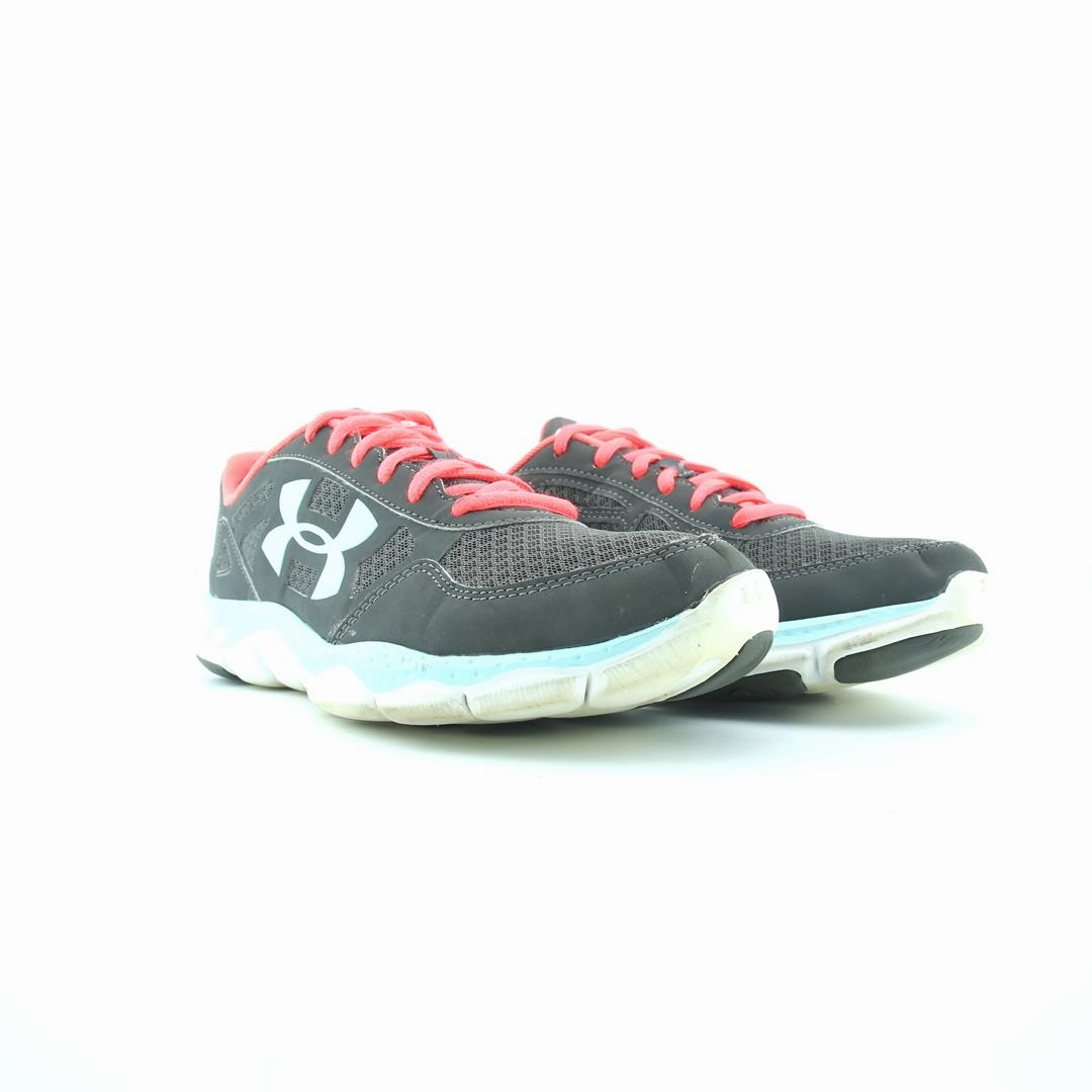 UNDER ARMOUR MICRO G ENGAGE Under Armour sport shoe shots