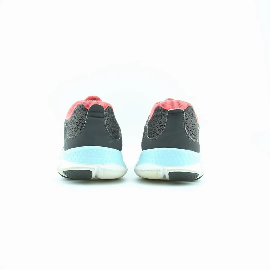UNDER ARMOUR MICRO G ENGAGE Under Armour sport shoe shots